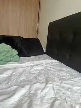 Nicollemays: απευθείας συνομιλία ΧΧΧ