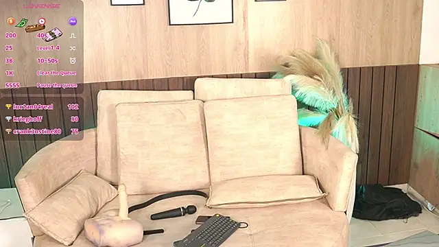 SilviaStoneXのウェブカメラショー