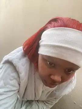 Prettiestheavenly Chat XXX in diretta