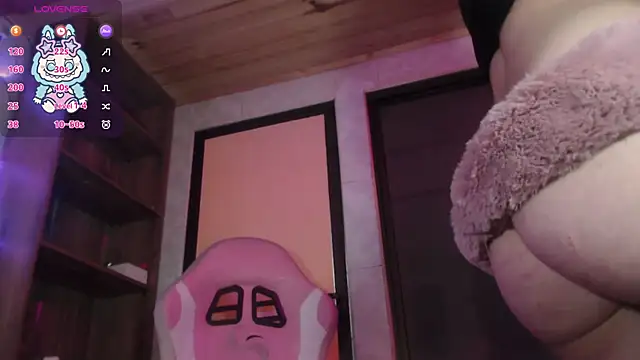 แชท XXX สดของ Sally23_