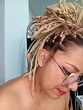 _Zoe_777's Live XXX Chat