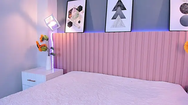 Elizabeth__2 – Naživo XXX chat