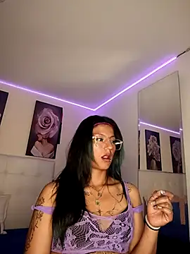 Chat XXX en directo de SamathaMay