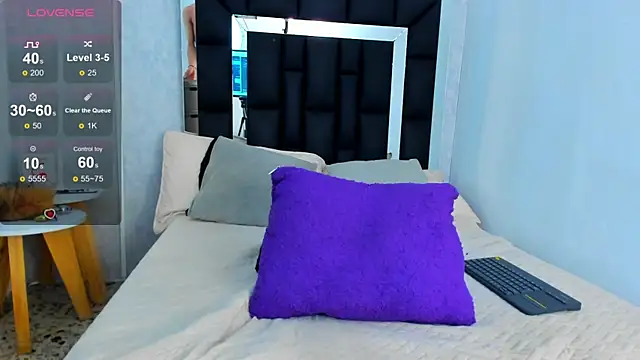 elian_7n Live XXX chat