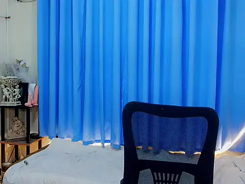 Show modela Mimi_Mckinley na web-kameri