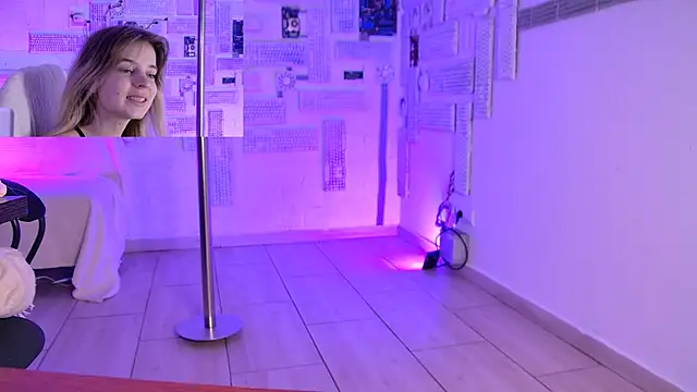 TinaDavil: онлайн-секс-чат