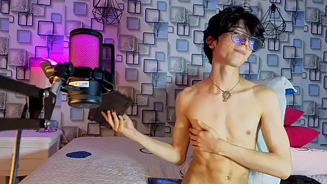 Twink_Sebas7 élő XXX-chatje