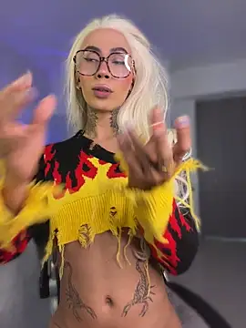 miss_tatiana_'s Webcam Show