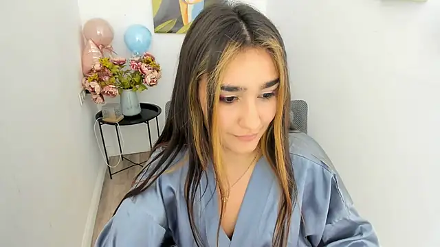 GoldenHeart_1 Chat XXX live