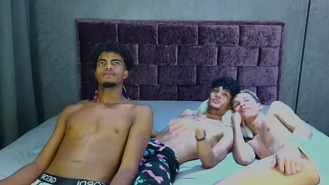 The_golden_boys1 网络视讯表演