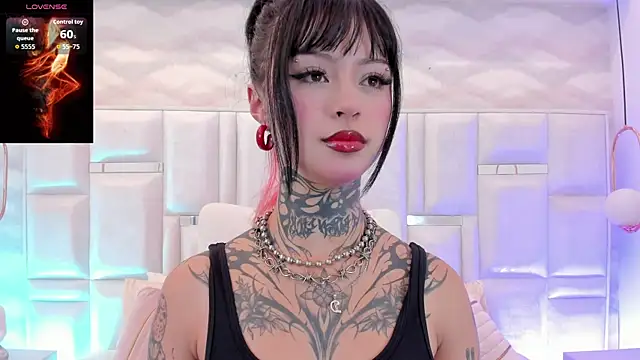 Webkamerová show doll__bella