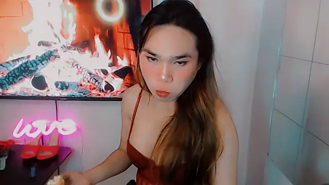 Chat XXX en directo de Ella_cummers