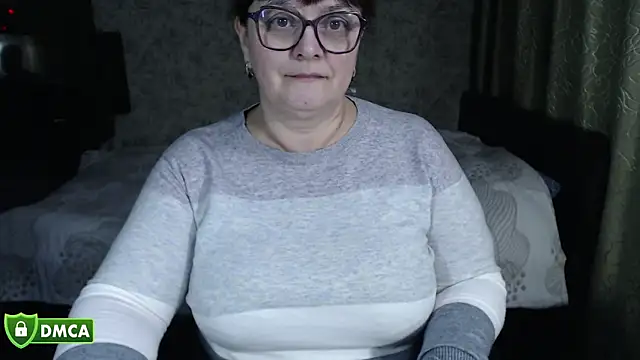 BrandiOhNight: онлайн-секс-чат