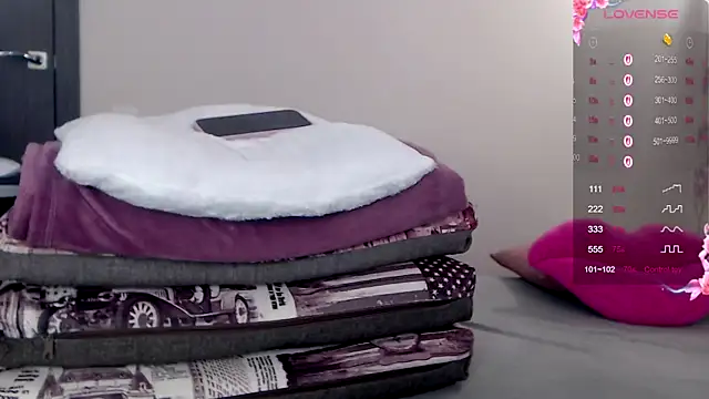 Ass_asssss élő XXX-chatje