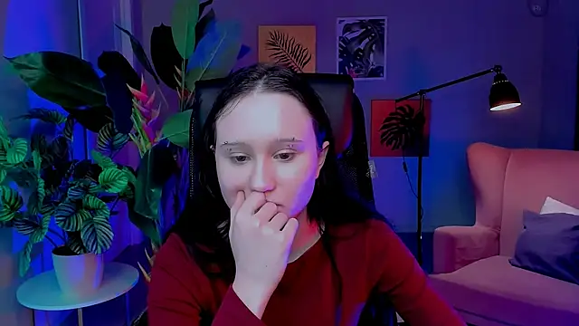 LexyBlike: вебкам-шоу