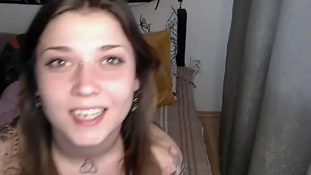 Chat XXX en directo de AlienforTwenty