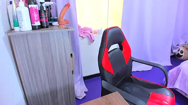 Luna_Analya Adlı Modelin Canlı XXX Sohbeti