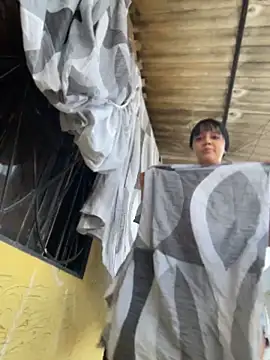 Katy_RoseXのライブXXXチャット