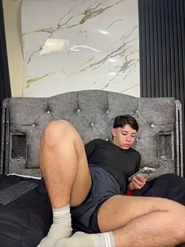 Noah-ledom 网络视讯表演