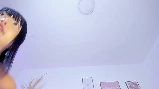 Show de Aiko_Lee_ na webcam