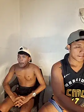 Pokazy przed kamerką – Felix_Asher