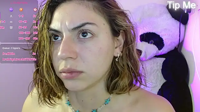 Show modela aprildumont na web-kameri