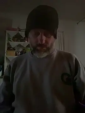 Frosl 现场XXX聊天