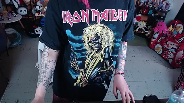 دردشة MissMiia2 الجنسية المباشرة