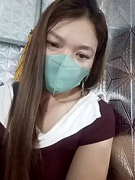 nat-tri 即時 XXX 聊天