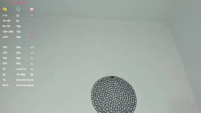 Chatroom XXX en direct de OdiIiaChavarria