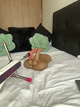 Nicollemays Chat XXX in diretta