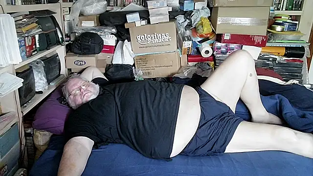 hadeszeuss2 Show Webcam