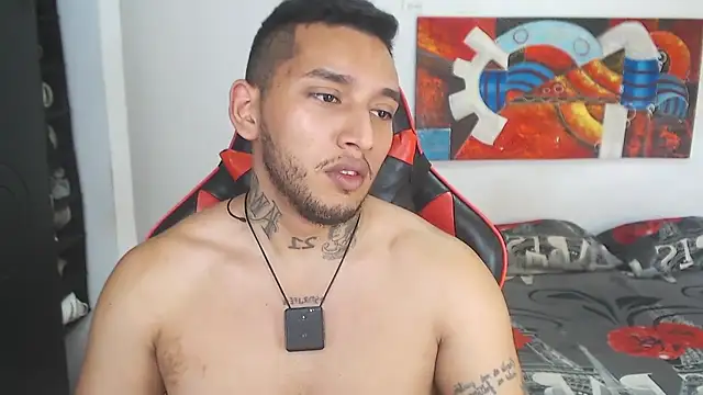 Pertunjukan Kamera Web Andymanfit