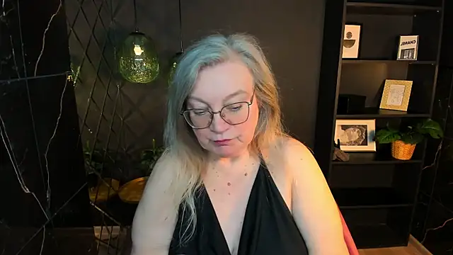 NataliMellow live XXX chat