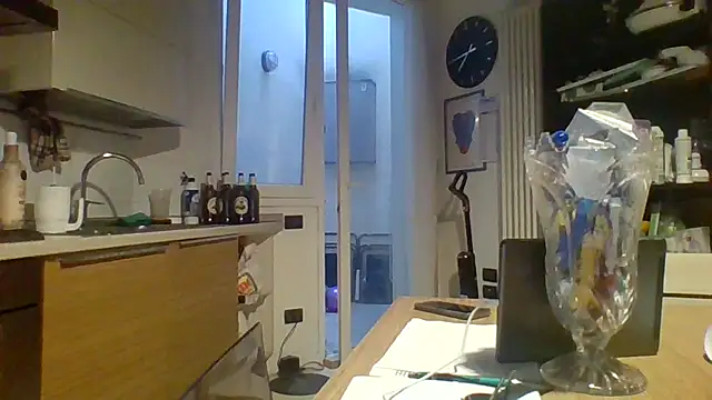 woww791 Show in webcam