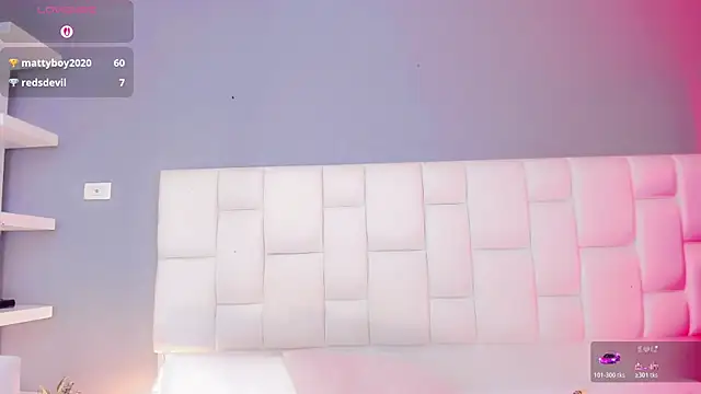 Kisses_Sophia webkamerás műsora