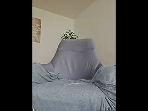 johnnym1's Live XXX Chat