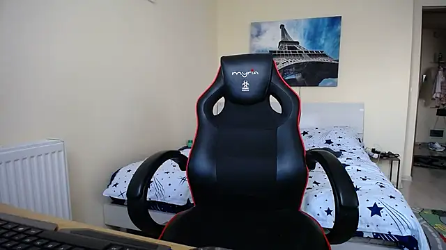 amydamarw: онлайн-секс-чат