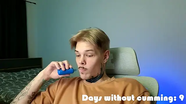 DENIS_HERE Live XXX-Chat