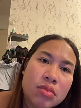 Ponthip Pertunjukan Webcam