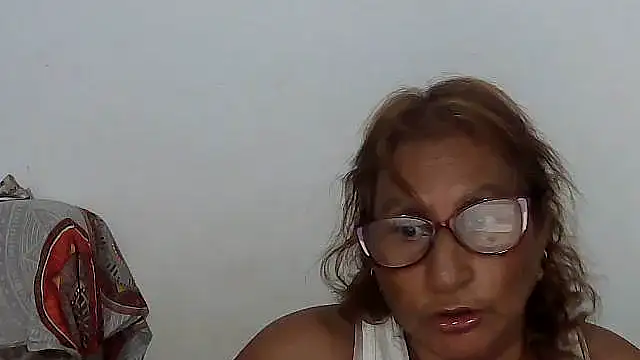 charrysexy1 Adlı Modelin Canlı XXX Sohbeti