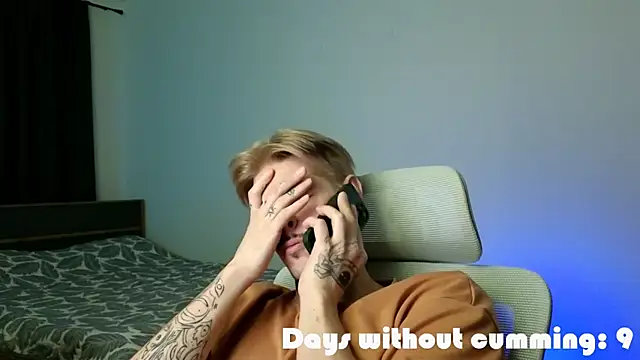 Онлайн чат XXX DENIS_HERE