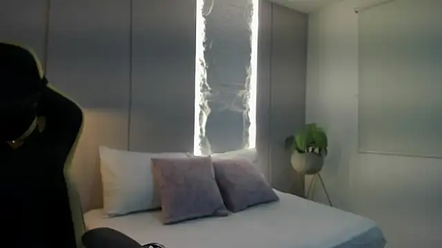 kira_relish Live XXX-Chat