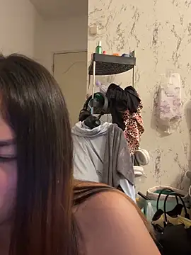 Ponthip Live XXX-chat