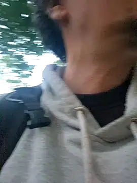 twitshe Show in webcam