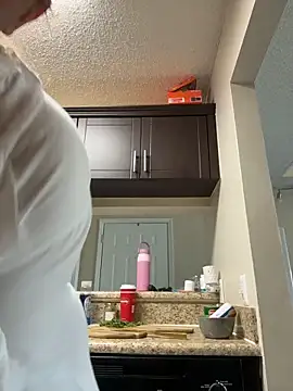 Pokazy przed kamerką – sweetsirenn