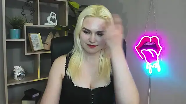 SweetLilyxo 现场XXX聊天