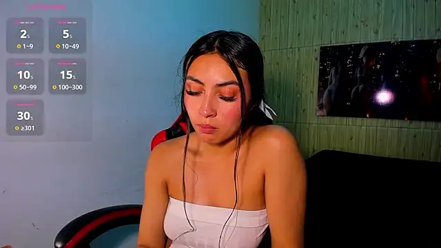 angell_cooper8's Live XXX Chat