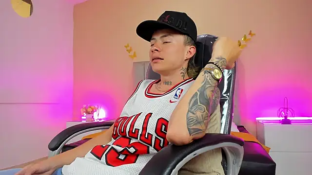 Nascary_Fox Chat XXX in diretta