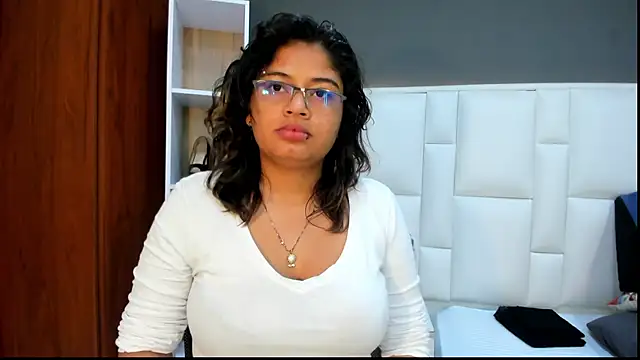 yeral2017 – Naživo XXX chat